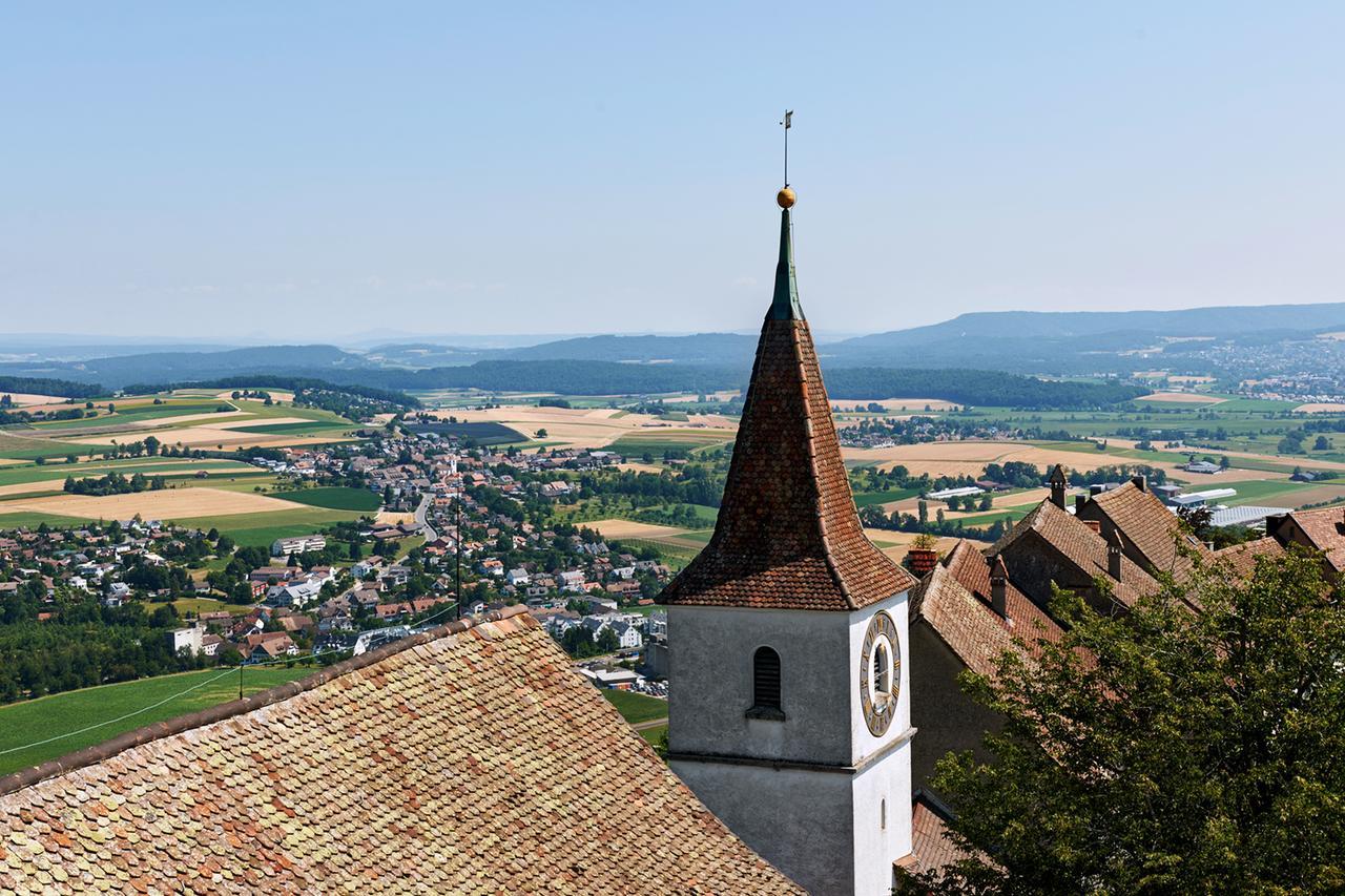 Hotel Krone Regensberg Екстериор снимка